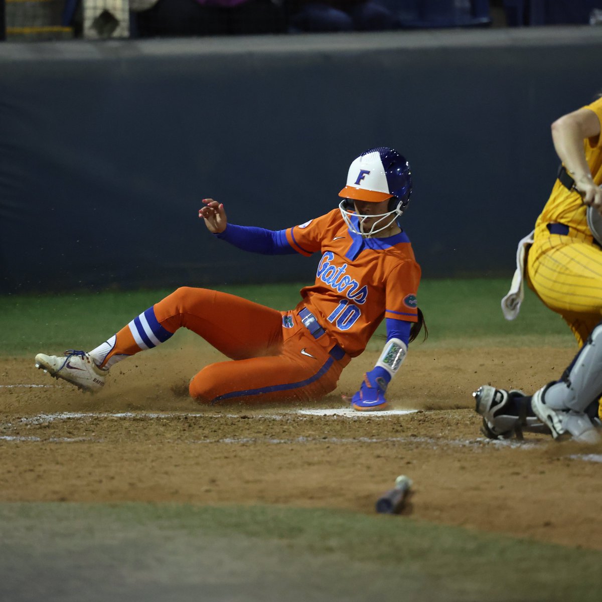 Gators Softball tweet media