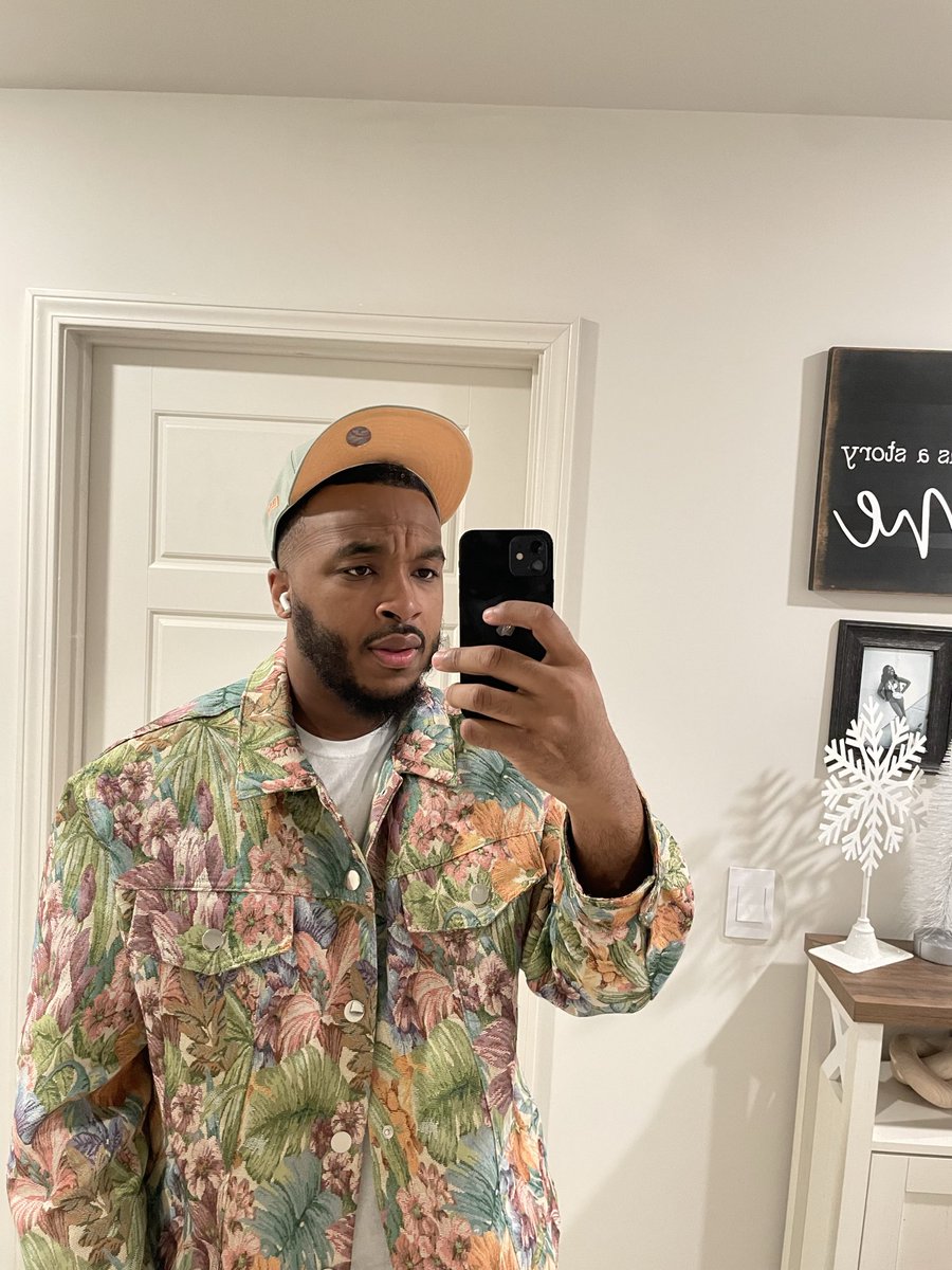 Dorian tweet media