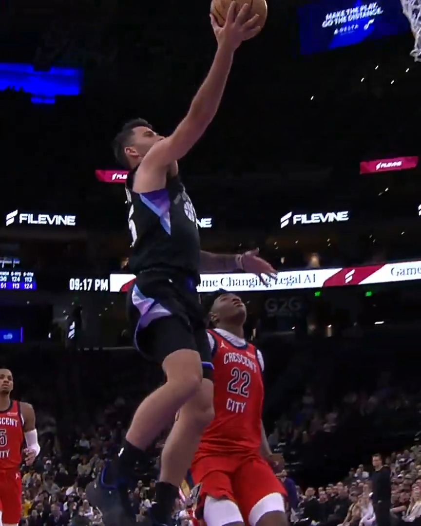 the steal ⭐️⭐️⭐️⭐️⭐️
the dime ⭐️⭐️⭐️⭐️⭐️
the bucket ⭐️⭐️⭐️⭐️⭐️