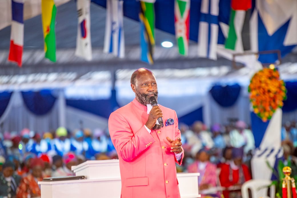 🚨 The 'ecclesia' is the church that is:

—Separated from the world
—Purchased by JESUS 
—Covenanted by JESUS 

HAPPENING RIGHT NOW: #FridayMorningBread