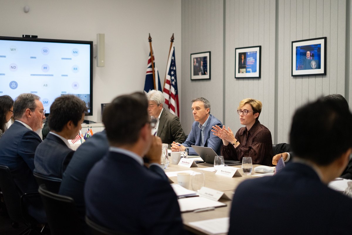 U.S. Embassy Australia tweet media