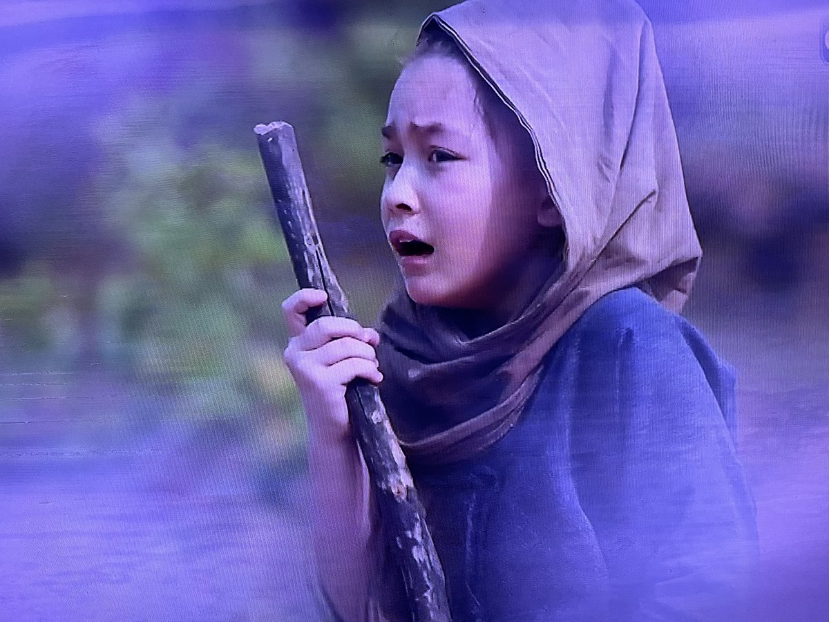 เริ่ดมากคะแค่2EPแรก ก็ติดเทรนเป็นที่นิยมแล้วจ้า ขอให้ปังๆๆนะแม่มาลี ขอบทีมงานทุกคนกลิ่นมาลี เดินเรื่องไว สนุกน่าติดตาม ภาพสวย นักแสดงเยี่ยมทุกคนมากฝีมือ👏👏👏👏👏👏👏            #แม่มาลีหอมชื่นใจ #ริชชี่อรเณศ       #กลิ่นมาลีEP2  #ช่องONE31