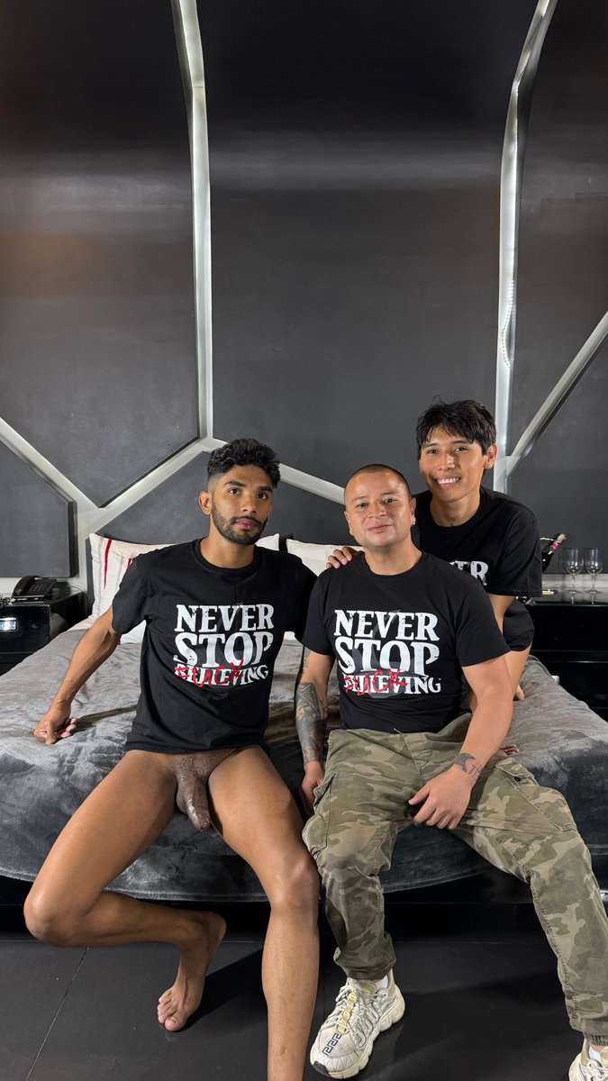 LATIN TWINKS tweet media