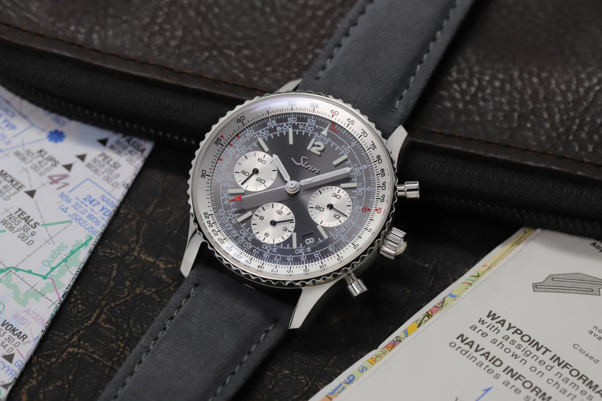 903 St Ⅱ A 2026年春の新作です。 サンレイ仕上げのアンスラサイト