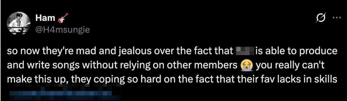 Protection for Seungmin 🐶🐾 tweet media