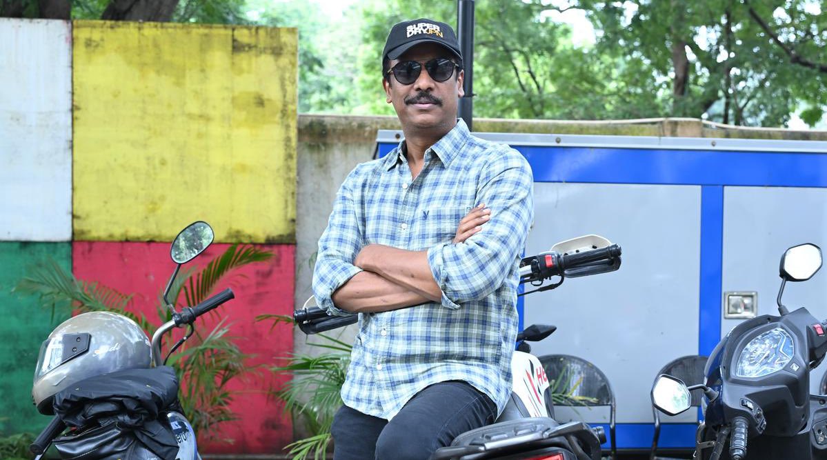 Chrissuccess's tweet image. Following Socially Responsible #Saattai and #Appa, Director Samuthirakani is coming with his next film #SchoolBus. 💥