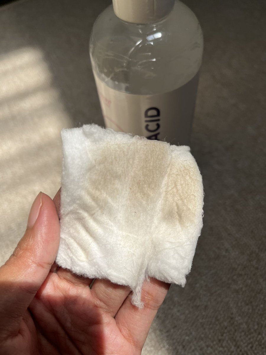 Adelia🌻 tweet media