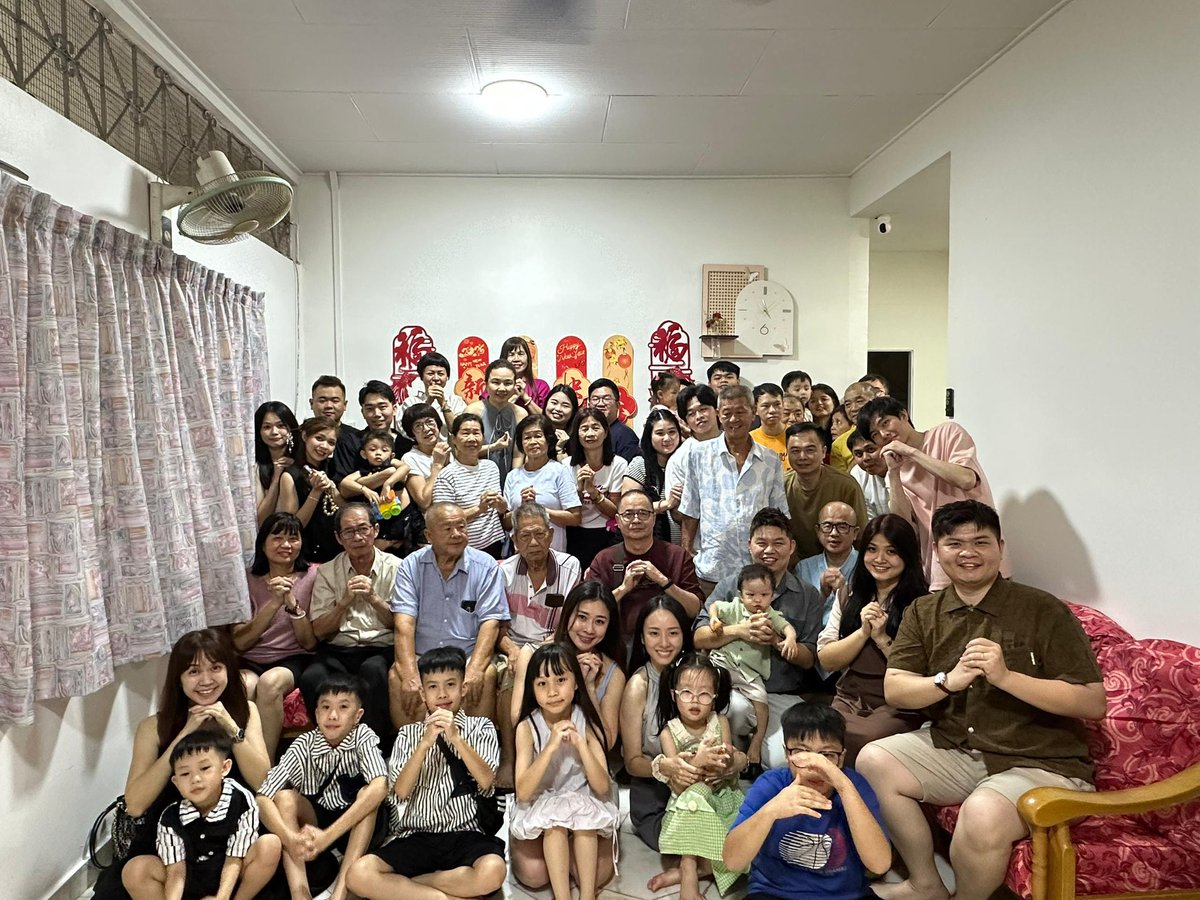 马来姐 youtube.com/@suetmoilau2347/Tik Tok@lsm880 tweet media