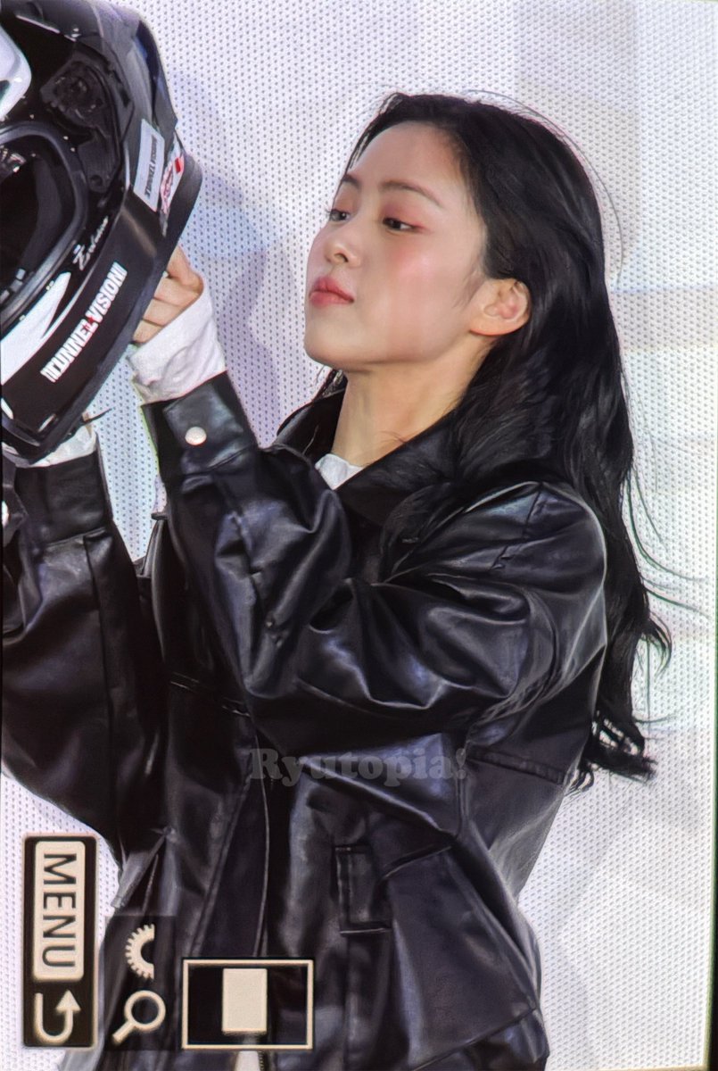 Ryutopia417's tweet photo. 260227

🐱🥢💙

#ITZY #있지
#류진 #RYUJIN https://t.co/aolV9t0u6i