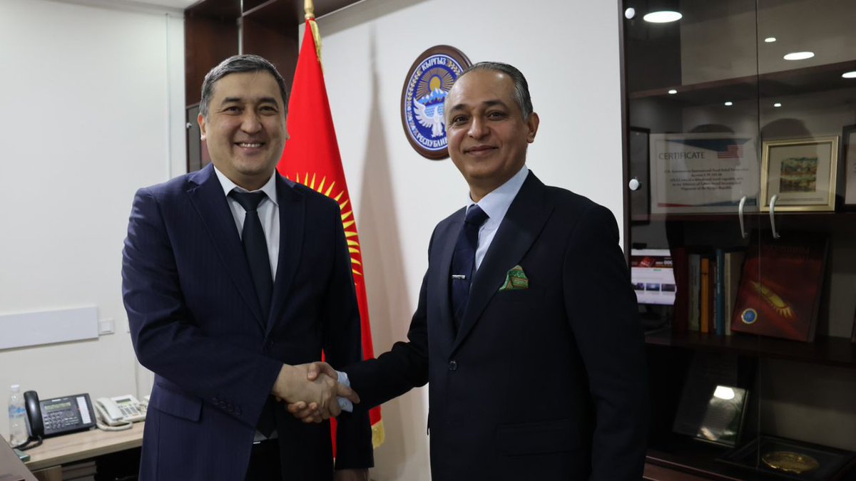 PakinKyrgyzstan's tweet photo. 26 Feb 2026, Kyrgyz Minister Sagynbaev K. L. and Amb @altamashw  discussed positive contributions of Pakistani workers in KR and ways to strengthen and formalize cooperation.
@ForeignOfficePk 
@opf_pk https://t.co/AZCzVwuFJU