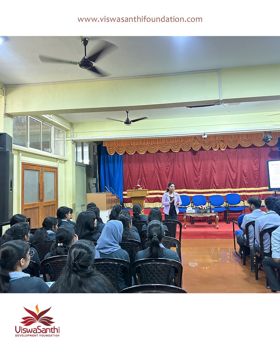 ViswaSanthiFndn's tweet photo. ViswaSanthi Foundation conducted a #Digital_Marketing session at Sahrdaya College of Advanced Studies, Thrissur, under #KALALAYAM 2025–2026 on 19 December 2025, introducing key concepts and tools to enhance students’ digital skills and career readiness.
#EYGDS #VSF #Viswasanthi https://t.co/9kR5FCnszN