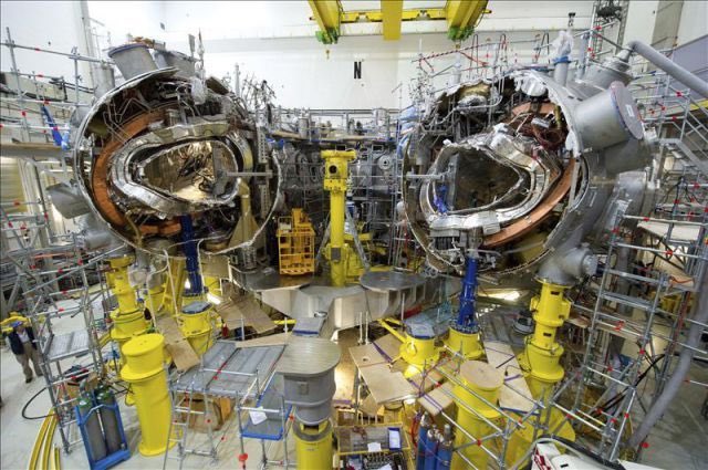 🚨 : La Proxima Fusion allemande se précipite pour construire un stellarator fonctionnel d’ici 2031, promettant une énergie propre illimitée avec zéro émissions et sans déchets.