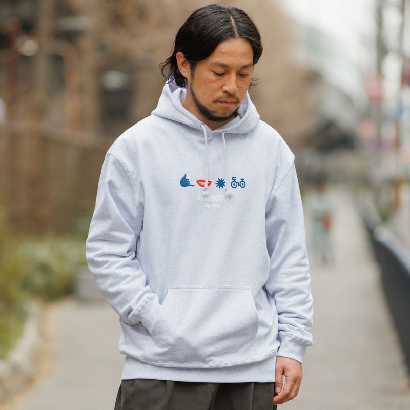 こんばんは、木梨サイクルです。 新商品のお知らせです。 ・【パーカー