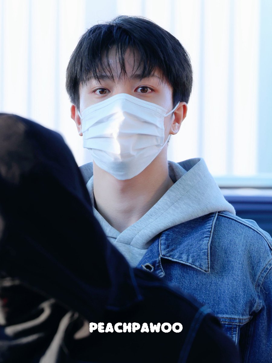 PeachpaWoo's tweet photo. 260227 ICN

오랜만이네👋🏻

#TREASURE #트레저 #トレジャー
#소정환 #SOJUNGHWAN #ソジョンファン https://t.co/jRS3R5MZQF