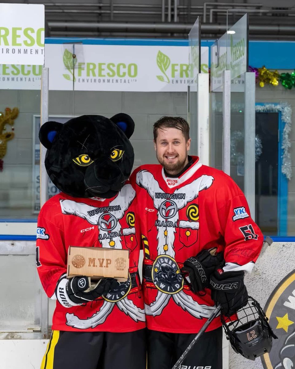 Massive Happy Birthday to our #53 Callum Griffin!!
Hope you have a lovely day Callum! Enjoy!!
🎂🎁🍾🎊🎉🥳💛🖤🏒🥅

Photo by Sandra Koetter