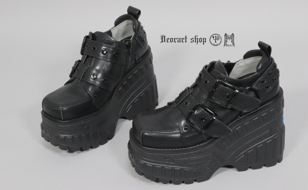 【新作シューズ登場！】

足元から春支度。
軽やかな一歩で、新しい季節へ。

deorart-shop.jp/c/category/sho…

#Deorart 

/通販 メンズ レディス ユニセックス お揃いコーデ オカルトホラー ロリータ 病みかわ