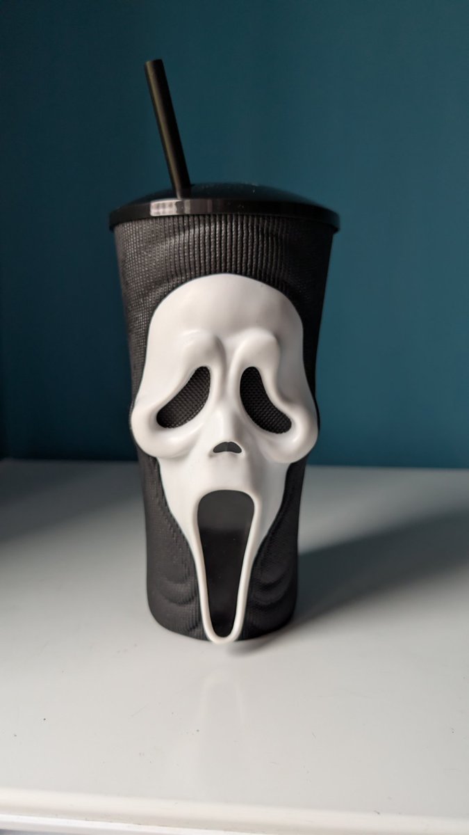 Happy I managed to get one of these last night when I went to see Scream 7 before the scalpers could buy them all. Hope any other horror fans managed to bag the Scream Cinema merch as I have heard a lot of places were sold out.