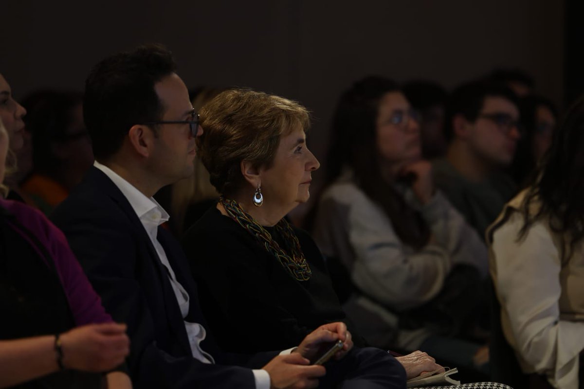 Abacus cooperativa tweet media