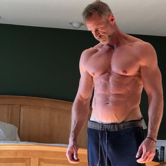 MyGaySugardaddy tweet media