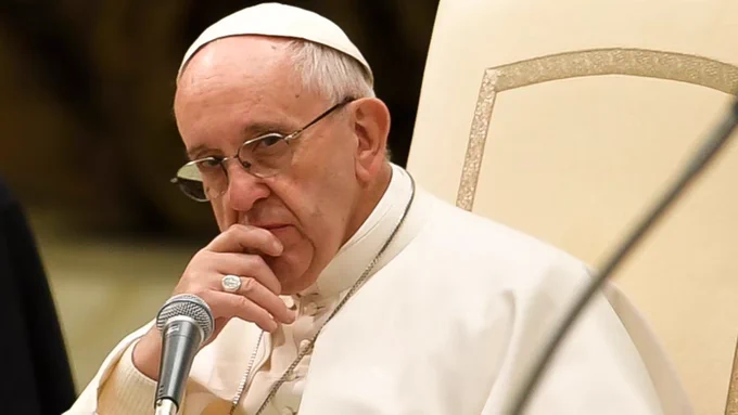 پاپ فرانسیس از کشیش ها خواست برای موعظه از هوش مصنوعی استفاده نکنند