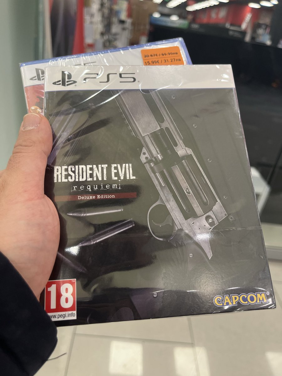 Babaların Babası geldi #ResidentEvilRequiem