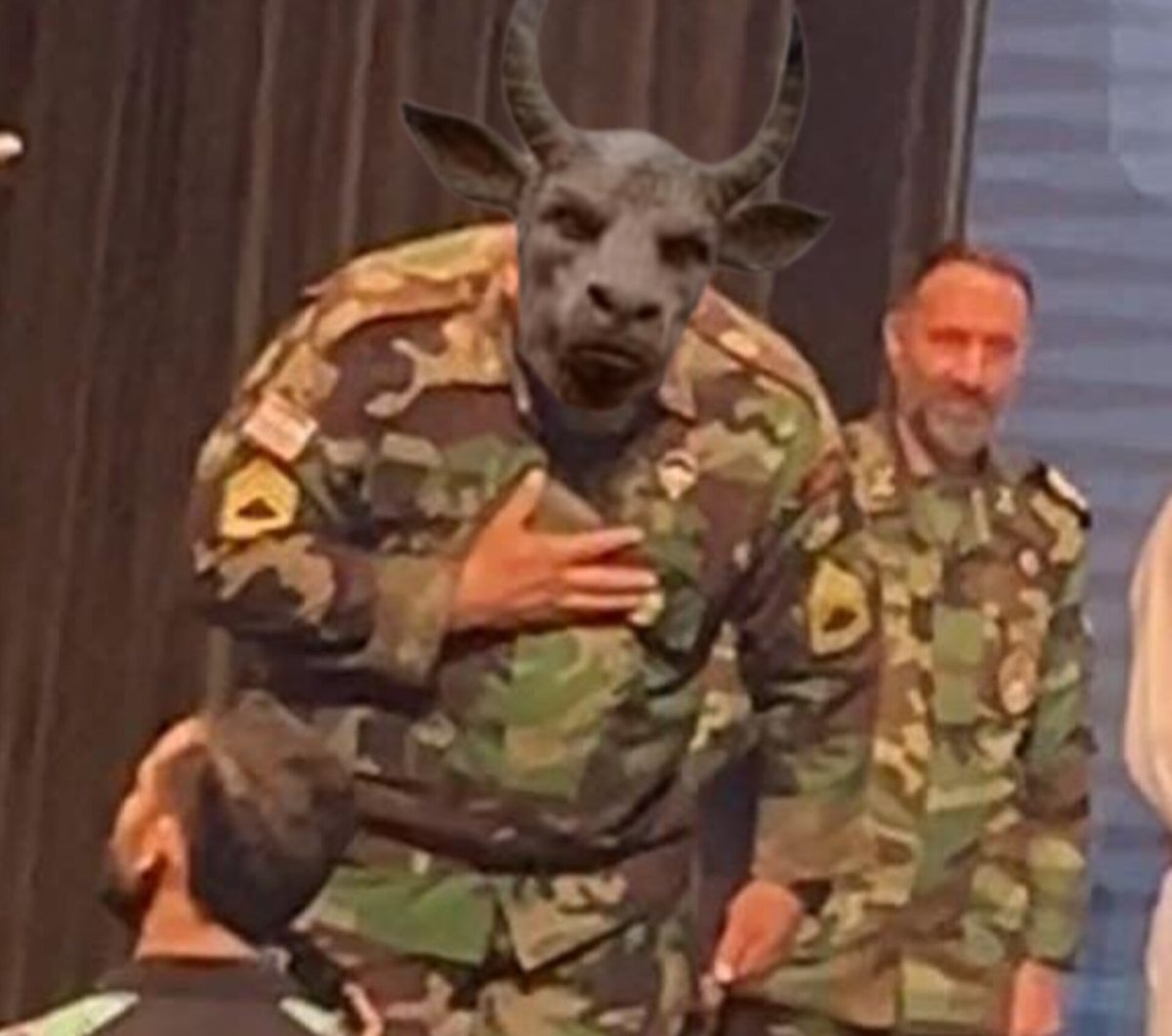 سیلمائث👁️ tweet media