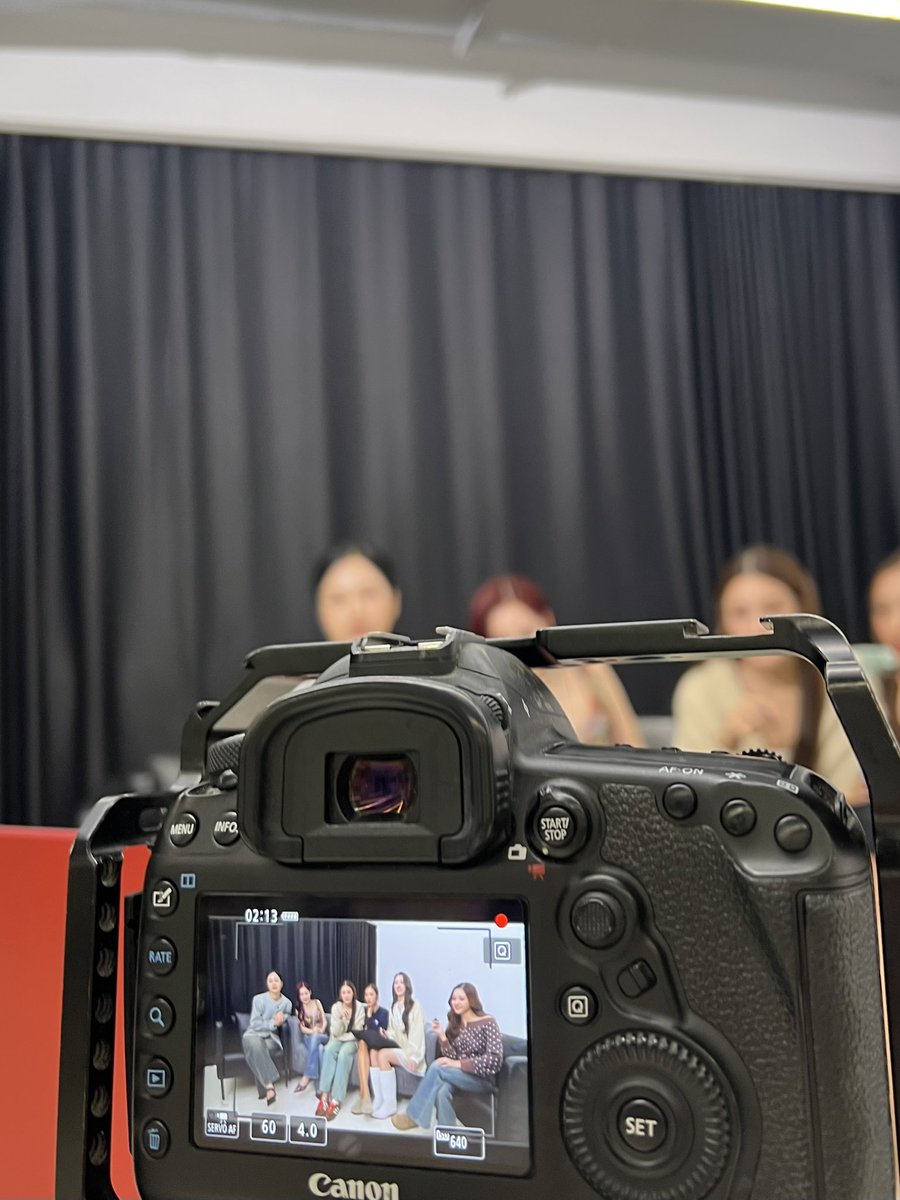 ยังไงดีล่ะ 18.15 น. ว่างกันมั้ยยยยย
มีอะไรมาให้ชมด้วยยยยย 🫣

#GirlRulesSeries 
#GMMTV 
<a href="/NamtanTipnaree/">Namtan.Tipnaree</a> <a href="/filmracha/">ฟิล์มรชา99🎞️</a> <a href="/panlyyy/">Milk (มิ้ลค์)</a> <a href="/loverrukk/">เลิฟรัก</a> <a href="/view_benyapa/">วว</a> <a href="/mimrtd/">มิ้ม รัตนวดี</a>