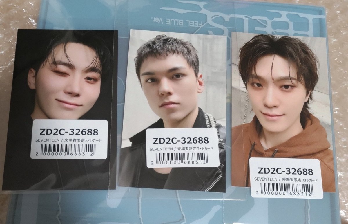 めろこ tweet media