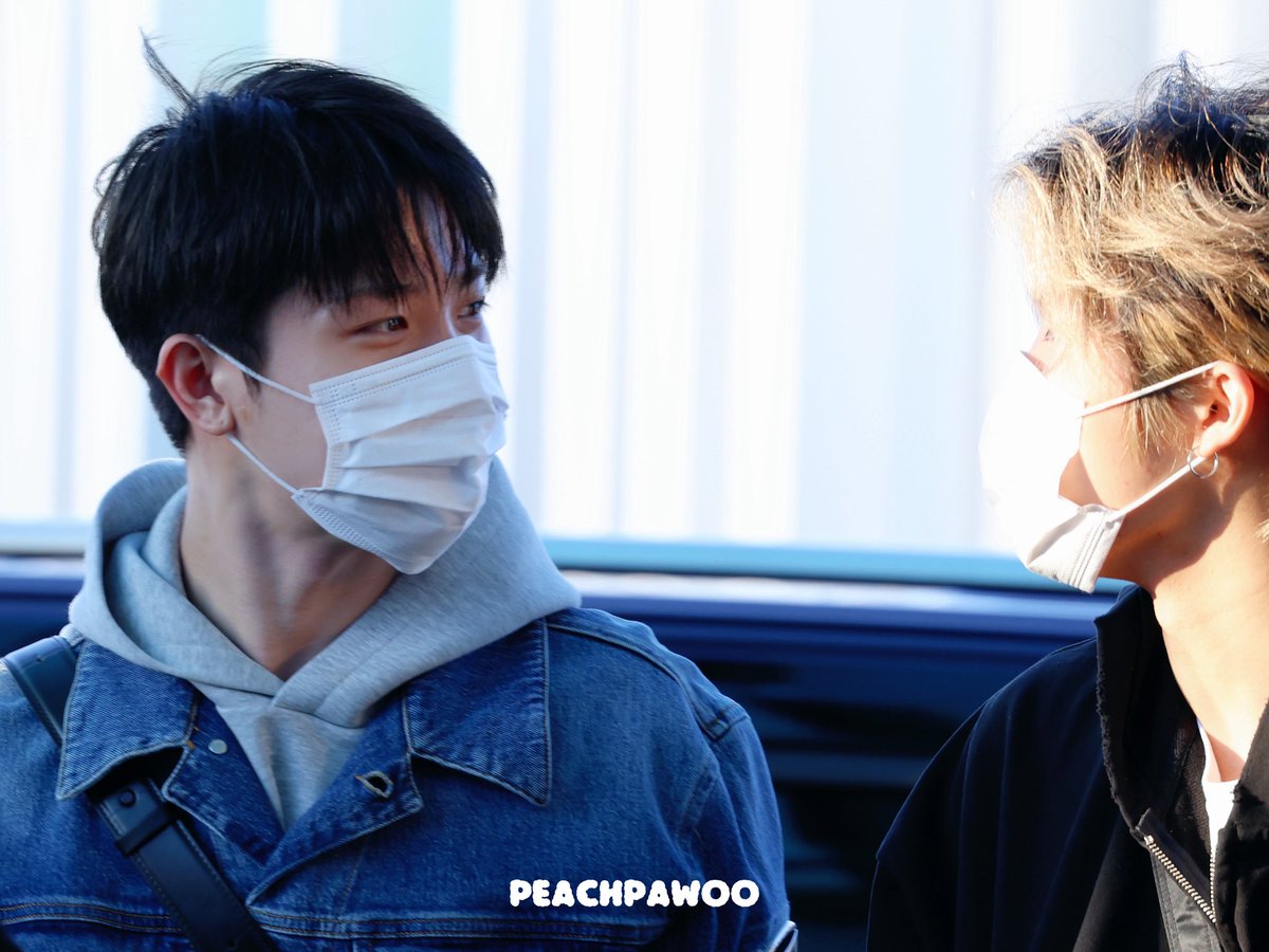 260227 ICN
염색 딱 좋아🥹🥹
#TREASURE #트레저 #トレジャー
#박정우 #PARKJEONGWOO #パクジョンウ
#소정환 #SOJUNGHWAN #ソジョンファン
