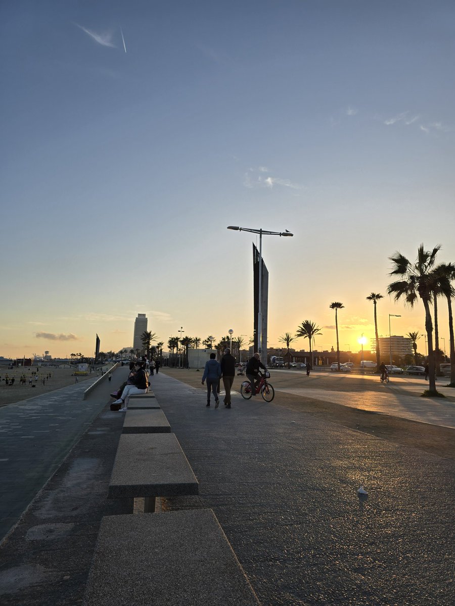 Senhor Etienne tweet media