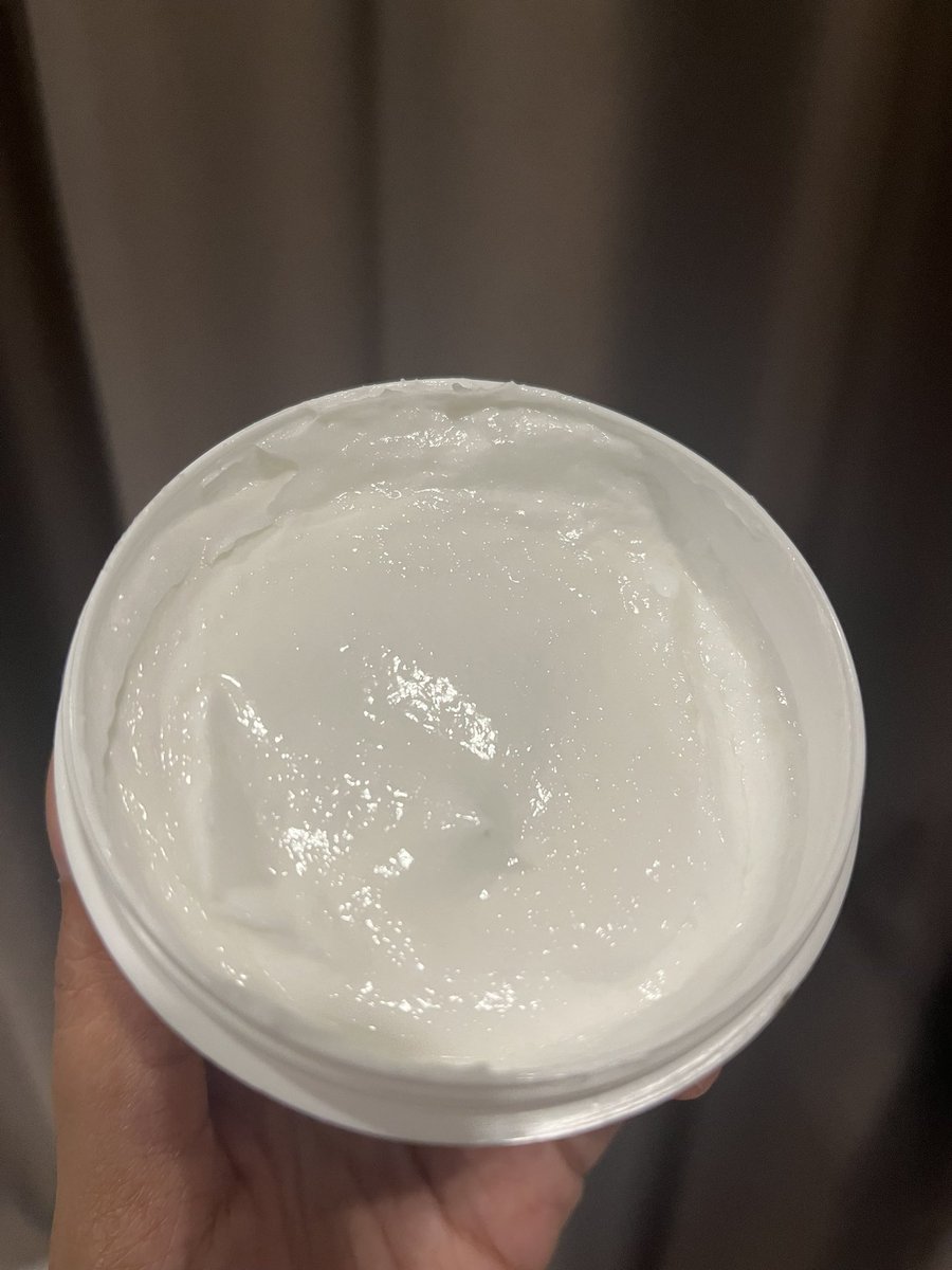 Adelia🌻 tweet media