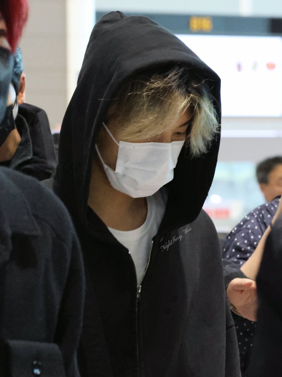 260227 ICN
🫳🏻🫳🏻🫳🏻
#박정우 #PARKJEONGWOO #パクジョンウ
#TREASURE #트레저 #トレ