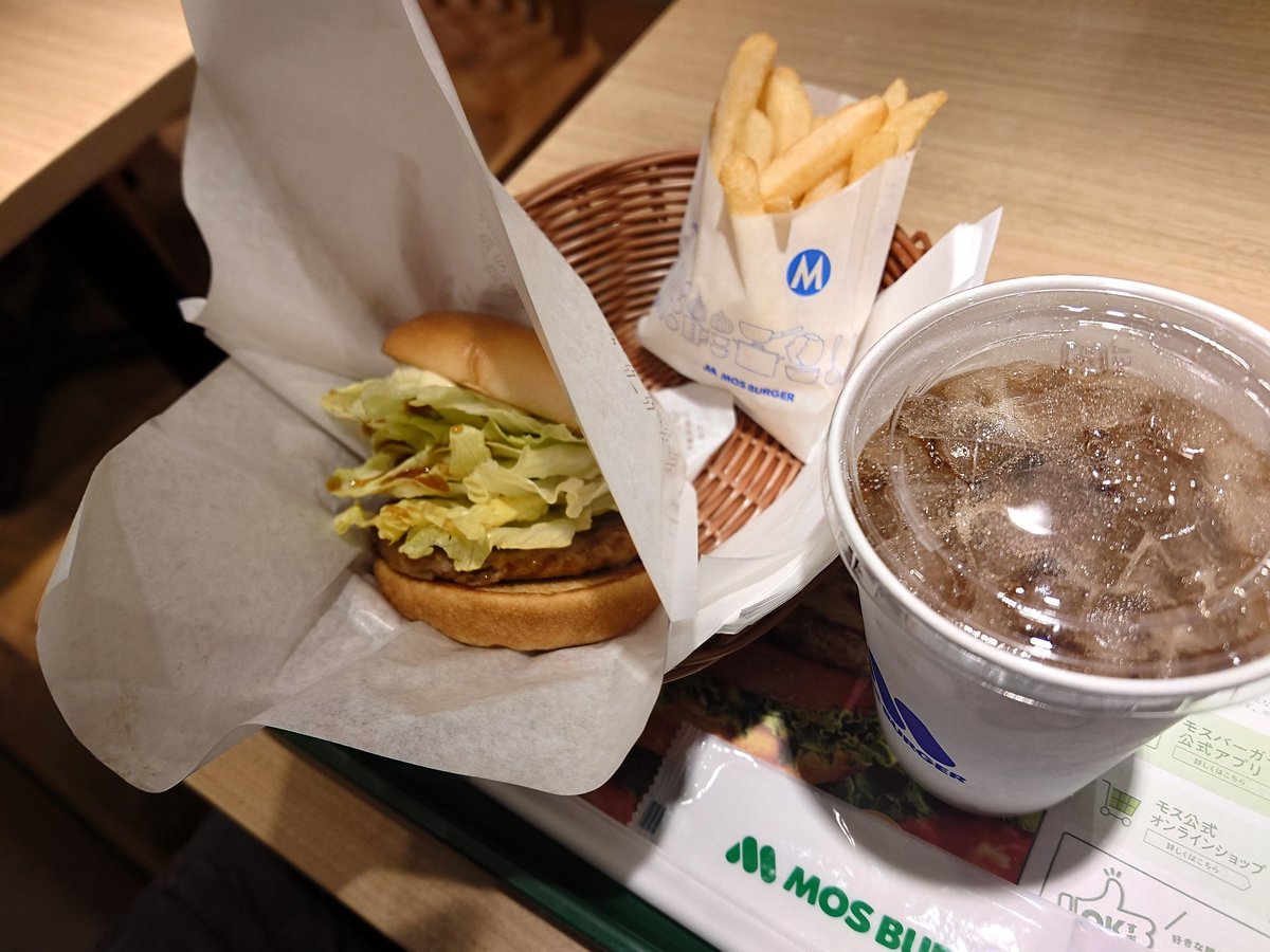 小鳥（かしこまっ！ tweet media