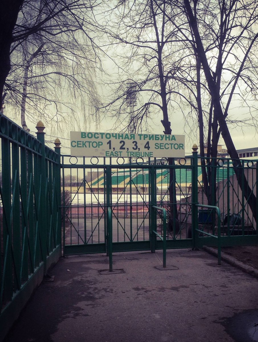 CurvaWanderlust's tweet image. ⚽ Floodlight Friday ⚽

Wolfsburg: Vfl Stadion
Torpedo Moscow: Eduard Streltsov Stsdium
FC Vaduz: Rheinpark Station

#floodlightfriday #vaduz #torpedo #wolfsburg