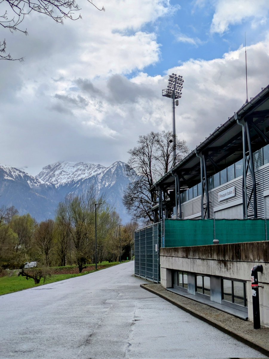 CurvaWanderlust's tweet image. ⚽ Floodlight Friday ⚽

Wolfsburg: Vfl Stadion
Torpedo Moscow: Eduard Streltsov Stsdium
FC Vaduz: Rheinpark Station

#floodlightfriday #vaduz #torpedo #wolfsburg