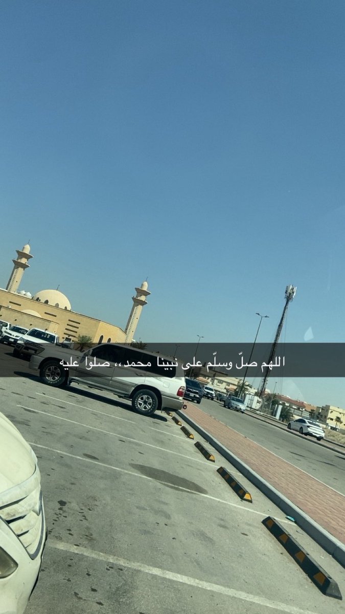 مُىدر tweet media