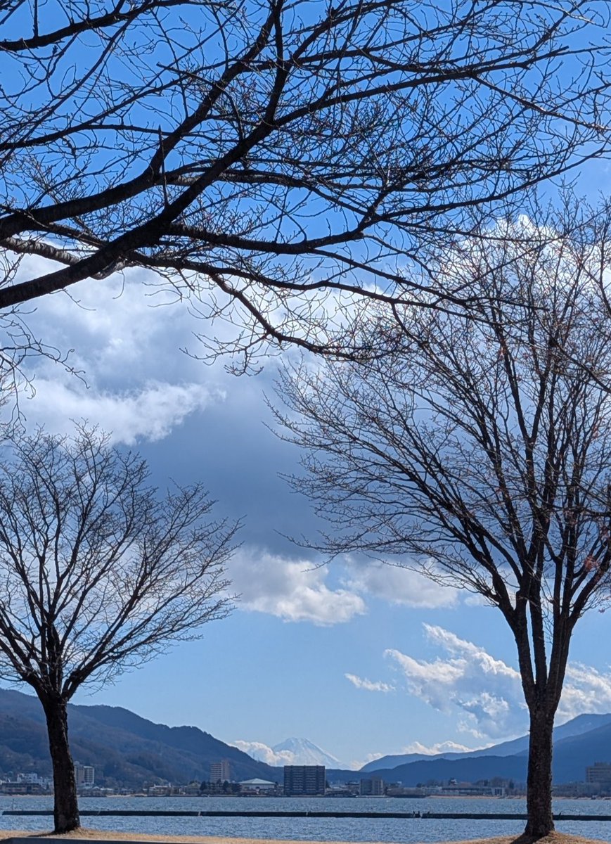 なんかね 空気が 優しいの 温かいの 周りの人が 優しいの 温かいの
