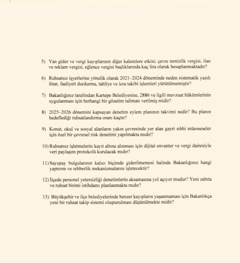 📌Kartepe’de yaklaşık 7.300 aktif işletme var. Bunların 3.676’sı (%51) ruhsatsız çalışıyor. 

📌Yani her 2 işletmeden 1’i kaçak faaliyet yürütüyor. 

📌Sayıştay raporunda vurgulanan denetim zafiyetini ve oluşan gelir kaybını Meclis gündemine taşıdım.