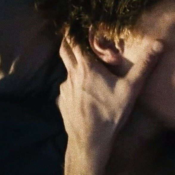 ❝ CHAPTER 9 - My Oxford Boy ❞

has been updated

archiveofourown.org/works/79098376…