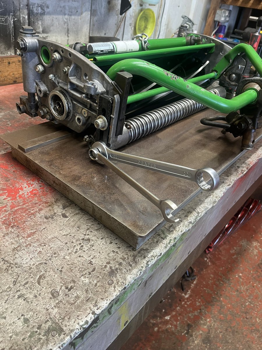 Arran Leach tweet media