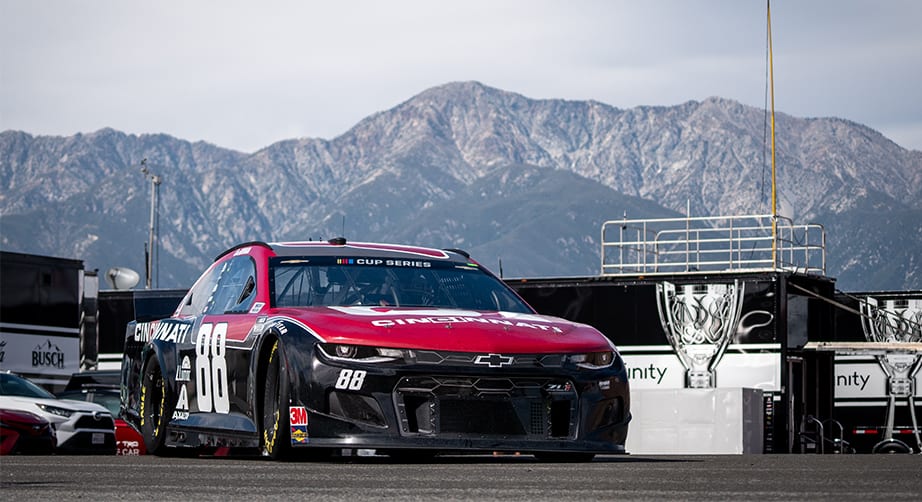 HardNASCARPics's tweet image. Alex Bowman at Auto Club Speedway 2020.
#NASCAR
