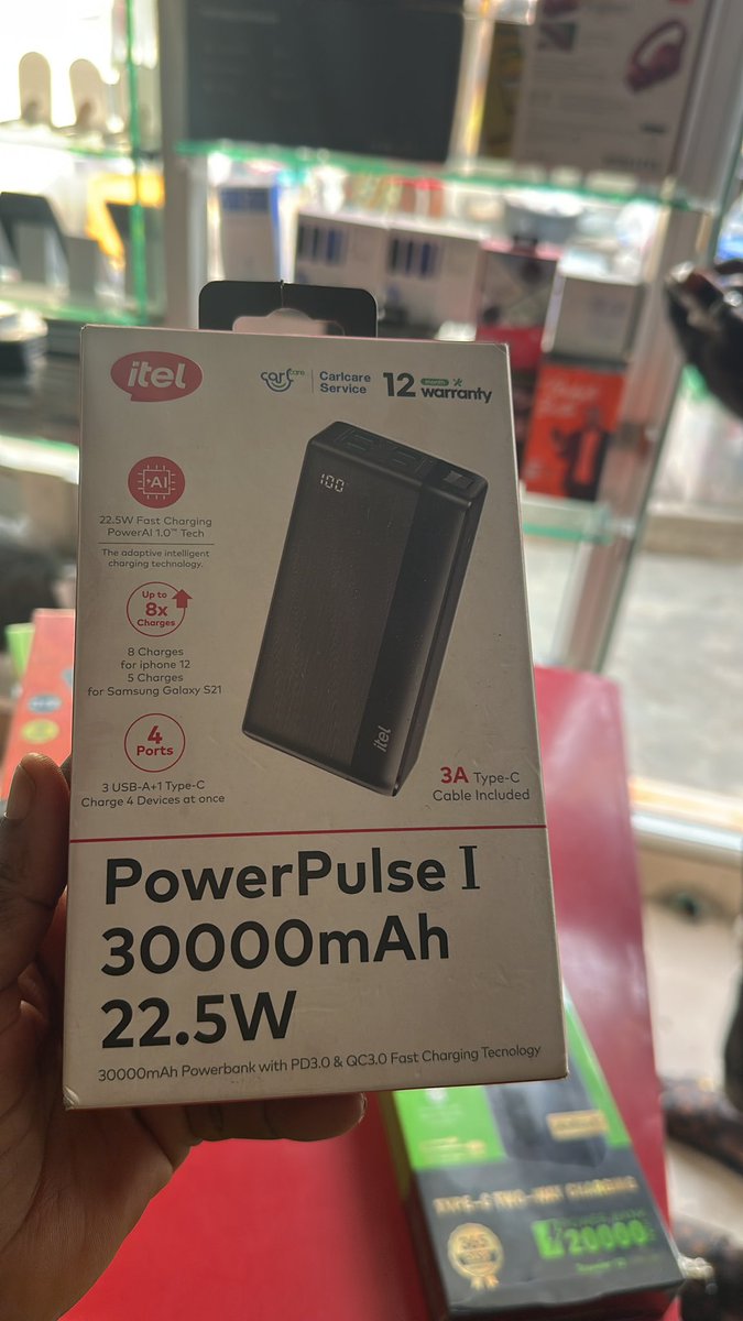 ONVERGE1's tweet photo. Welcome to Onverge Venture — Your Trusted Tech Plug

We provide high-quality &
 affordable:

*Phone accessories
 *Fast chargers _ Power banks
  *Headphones & earbuds
   *Bluetooth speakers

Why buy from us?

*Quality products only
 *Affordable prices
  *Fast delivery within Lagos
  *Quick response & smooth    service

No more fake accessories 
No more weak speakers 

Send a DM now to place your order . 
Let's get you connected in style
#OnvergeVenture #GalaxyAI