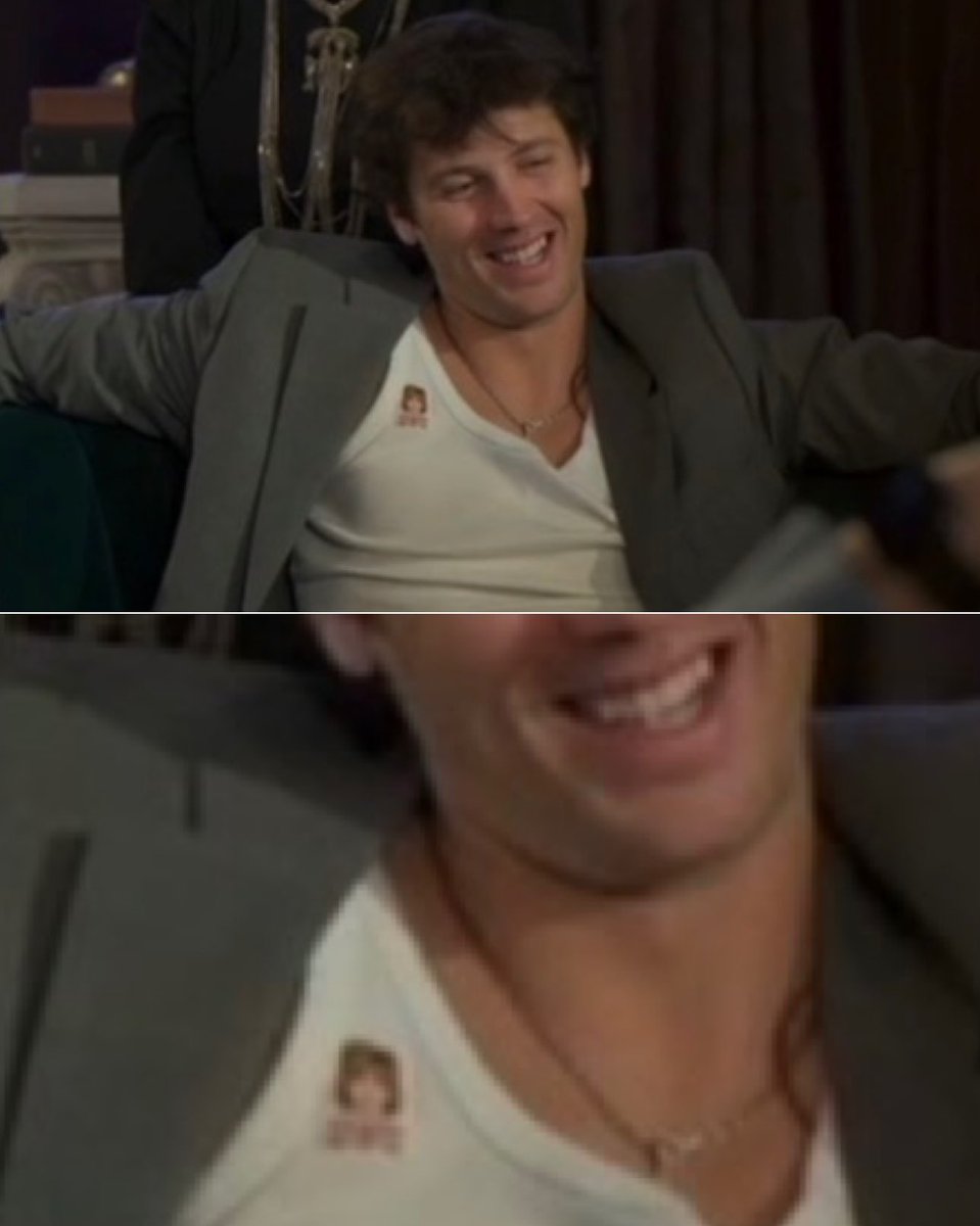 queensofbravo's tweet photo. In honor of Lisa Rinna, Rob wore a Lisa Rinna pin on his shirt for the reunion ❤️ #TheTraitorsUS https://t.co/nWHPOdoawF