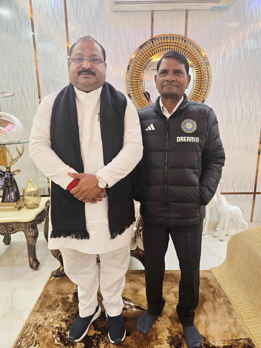 yogesh_pt's tweet photo. #भावपूर्ण_श्रद्धांजलि 💐🙏🏻
@rinkusingh235 https://t.co/t24NccgQlc