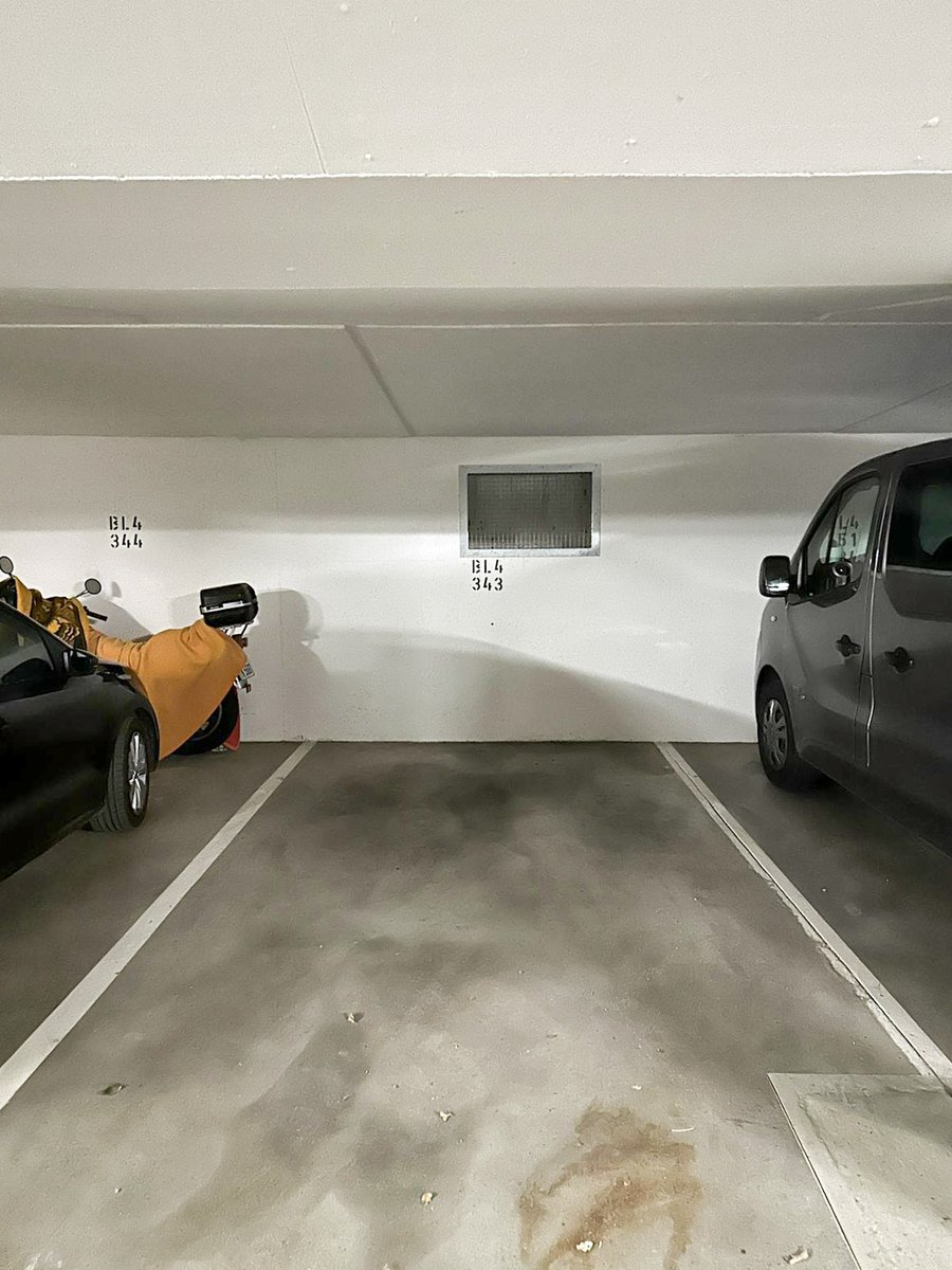happyimmo's tweet photo. auch einzeln - 2 TG Einzelstellplätze ab sofort zu mieten - Hansjakobstraße 119a

#tgmieten #happyimmo 

https://t.co/oWNKMn7jhx https://t.co/6fyO8oJPkD
