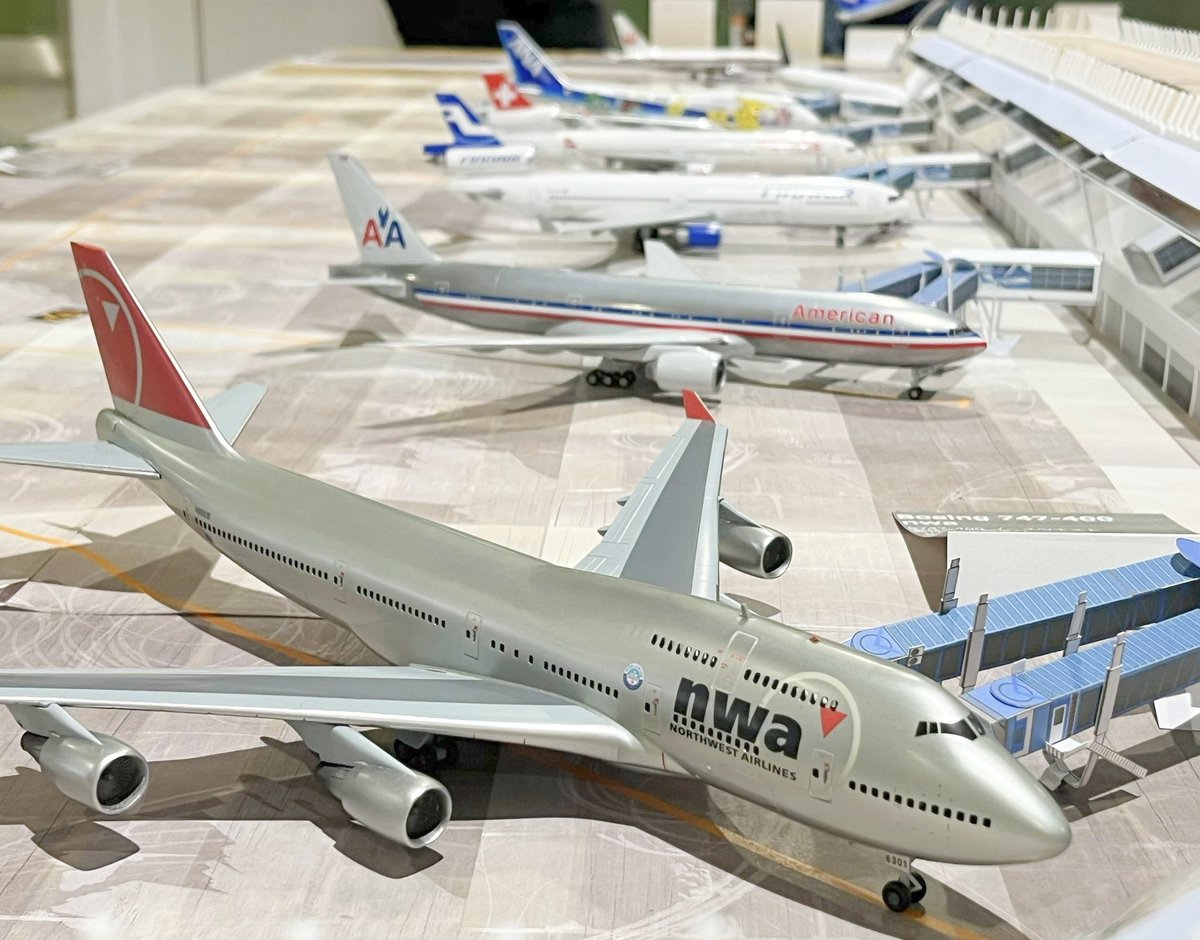 旅客機プラモフェス tweet media