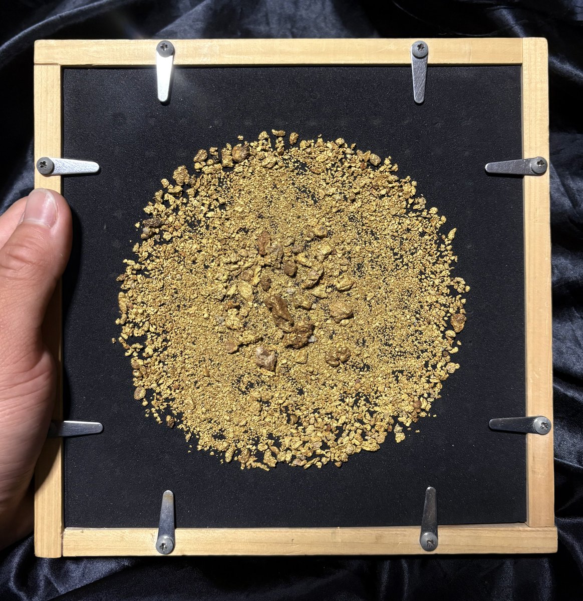 ✨国産砂金✨ とある川で採取した天然の砂金で、5年間コツコツと集め