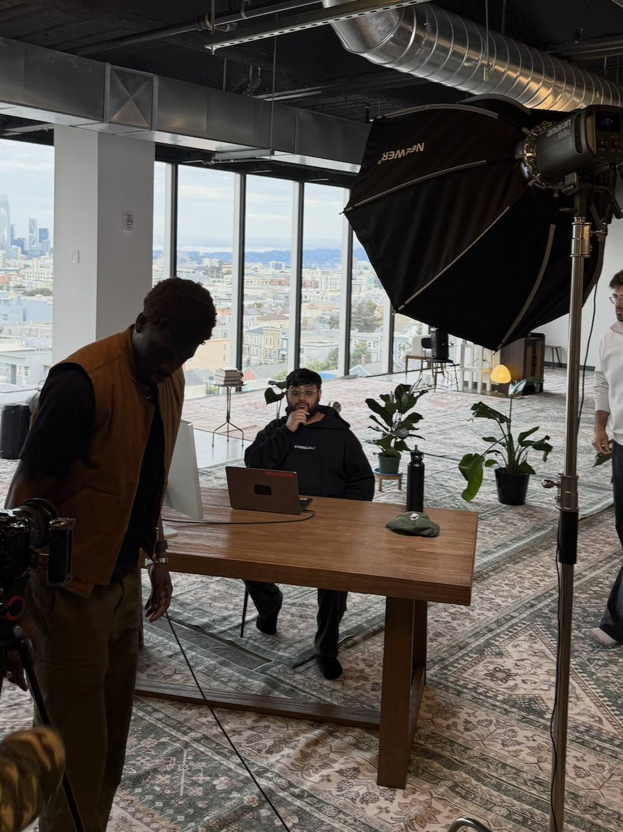 Omar Waseem tweet media