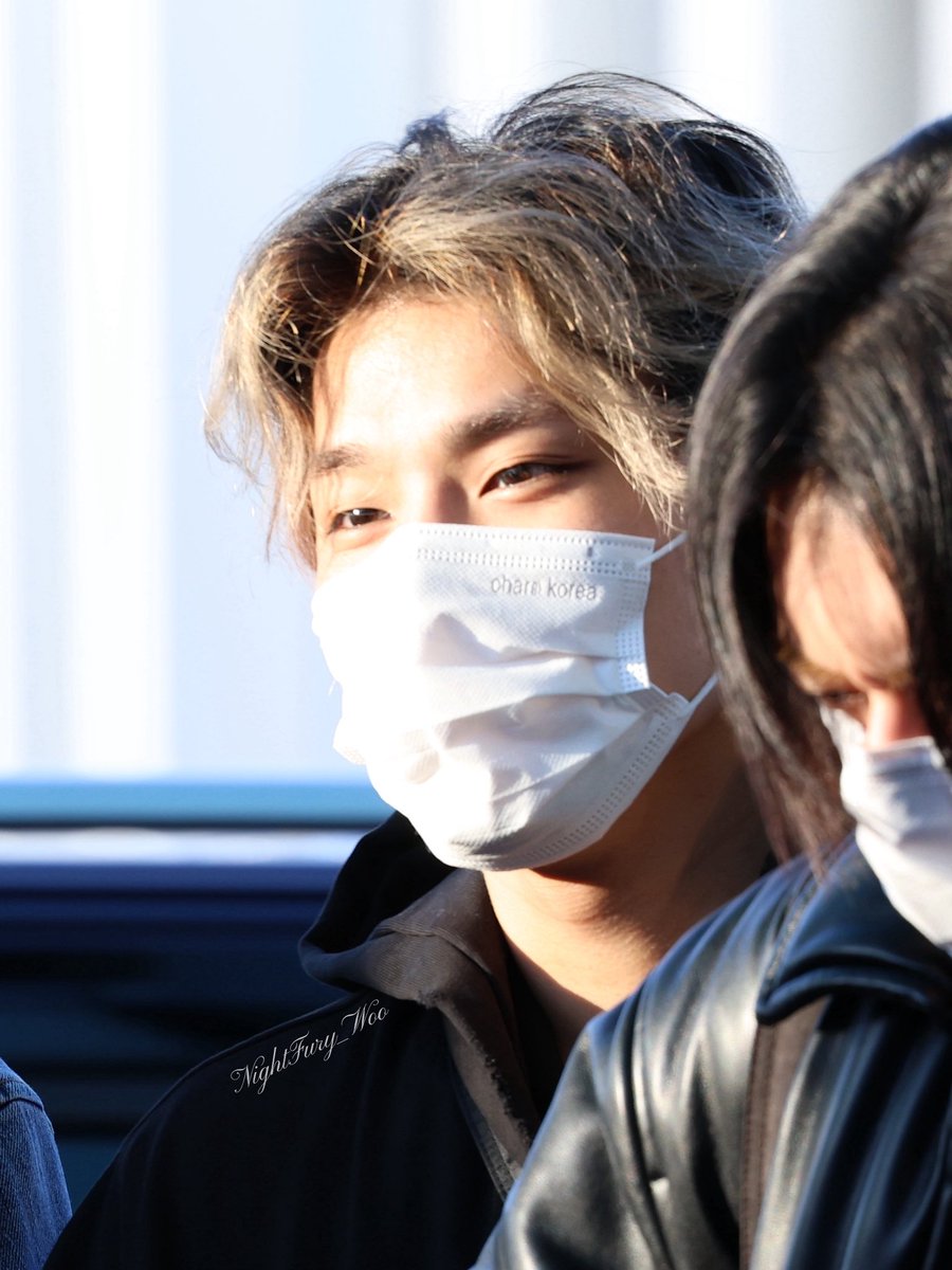 260227 | 📸 FANCAM 

TREASURE Jeongwoo at Incheon International Airport 🛫 to Cambodia 🇰🇭 for an overseas schedule.

©️lu787_, Nightfury_Woo

#PARKJEONGWOO 트레저 박정우 
#박정우 #パクジョンウ
#TREASURE #트레저 #トレジャー 
<a href="/treasuremembers/">TREASURE</a>