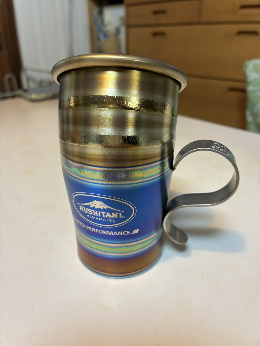 クシタニで買ったカッコいいチタンマグカップを見てくれ
